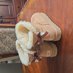 Mini Bailey Bow II Boot NEW Womens Size 9